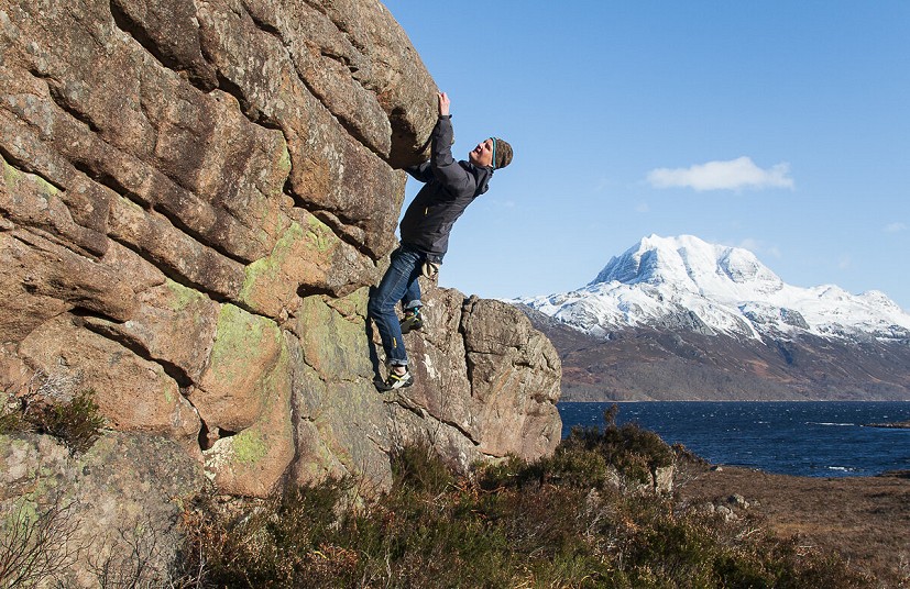 Appreciating its wind resistance in a brutal easterly at Loch Maree  © Dan Bailey