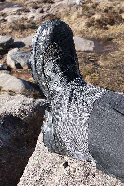 On the instep side, the strap runs under the gaiter to avoid tripping  © Dan Bailey