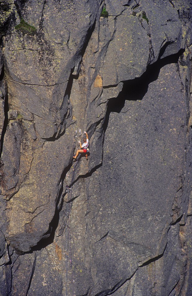 The awe inspiring shot of Wilson Moir making the first ascent of The Shetlander  © Niall Ritchie