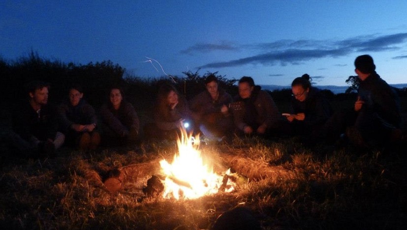 Campfire nights.  © Karolina Haluszczak