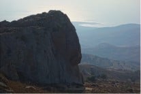 The majestic "Gerakopetra" as seen from the "Trigono tis Koneftis" boulder.