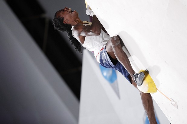 Micka Mawem topped the qualification rankings  © Dimitris Tosidis/IFSC