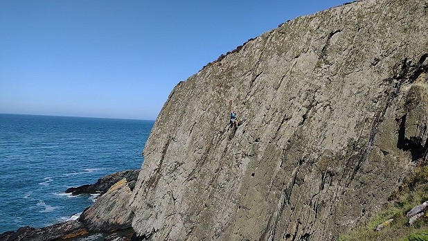 Catastrophically stimulating climbing - me on the legendary 'Captain Mark Philips' (tripod/auto-timer)  © Stanners