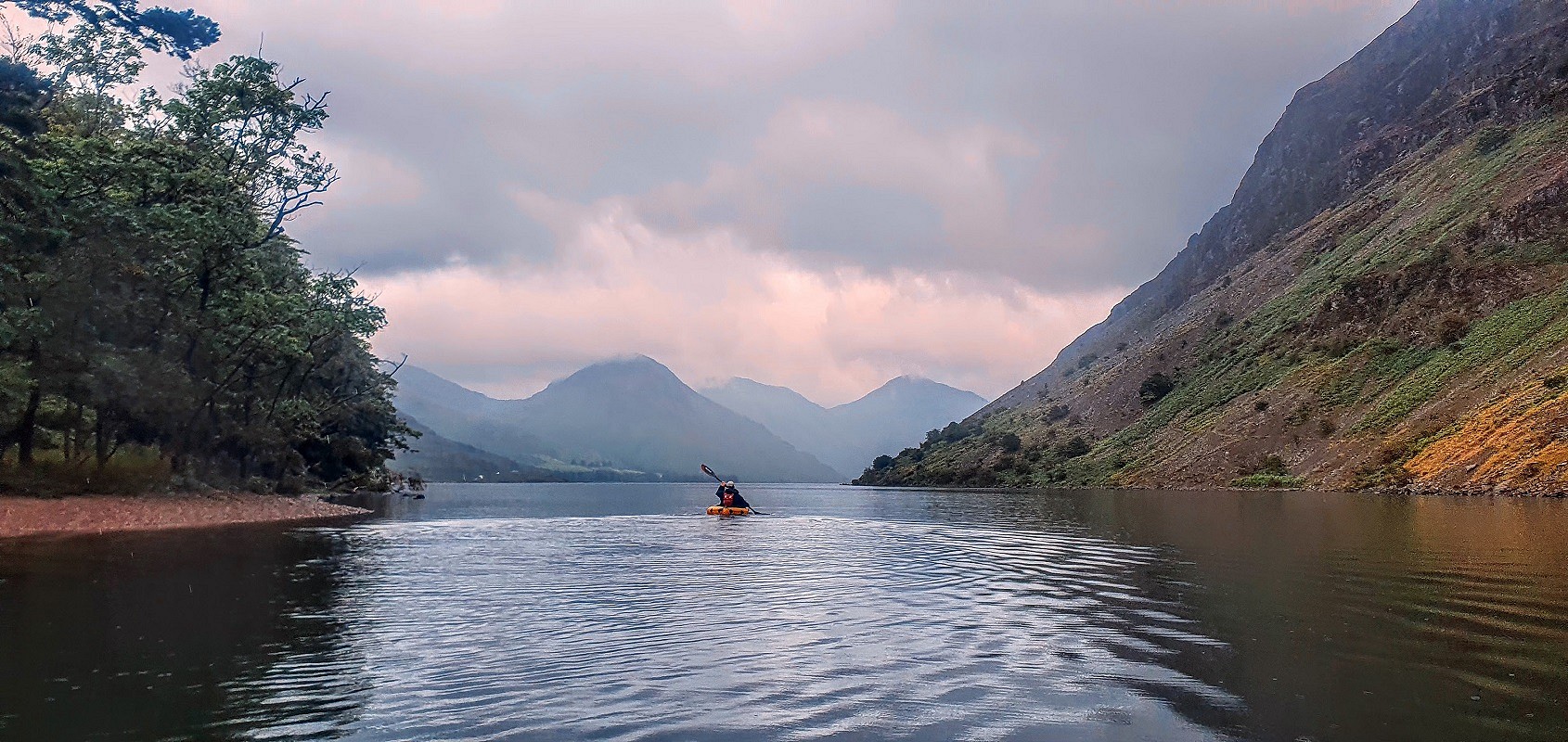 Paddling on Wastwater  © Tom Phillips & Alistair Shawcross