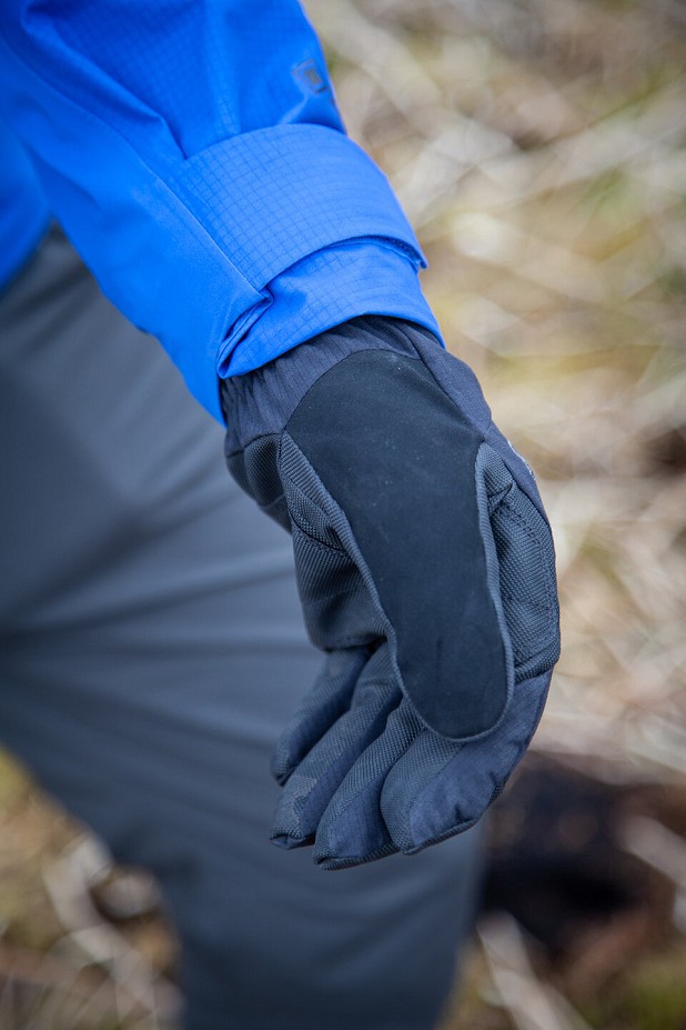 The cuffs have a thick adjustment strap which comes in handy when wearing gloves.  © UKC Gear