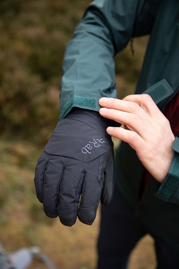 Cuffs have room to fit over medium-bulk gloves  © UKC Gear