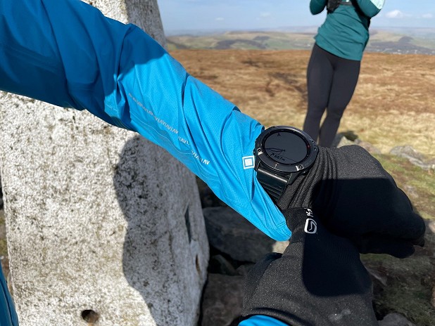 The cuff on the Women's Spine Jacket is a little on the tight side, particularly if you have a large GPS watch  © UKC Gear