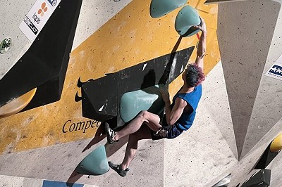 British Bouldering and CWIF Champion Max Milne cooly topping problem 1  © UKC