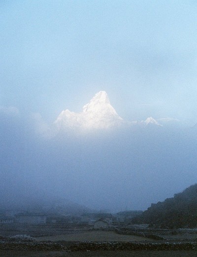 Ama Dablam from Khumjung, Solu Khumbu Nepal  © Stuart Lowe