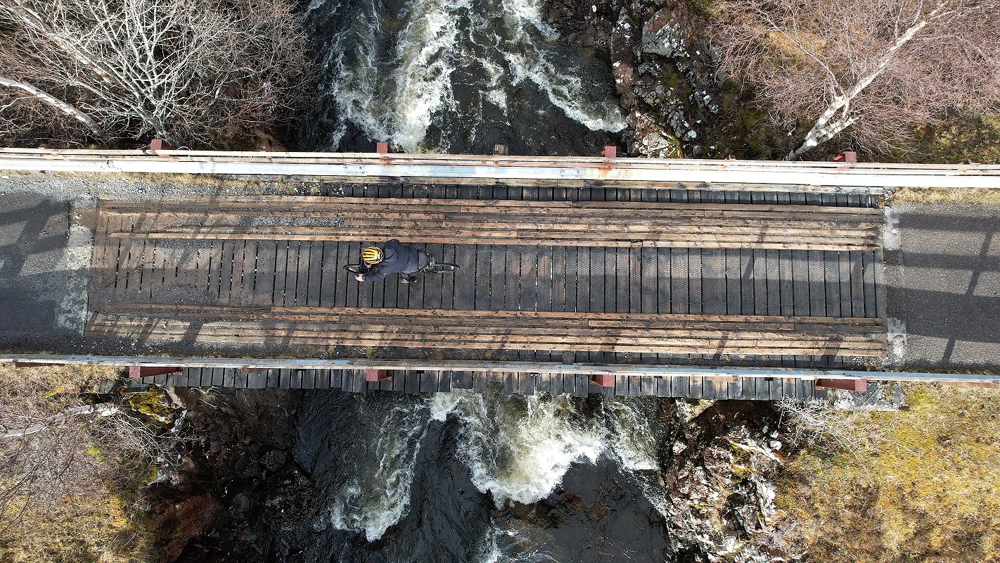 Not all the rivers have bridges  © Markus Stitz