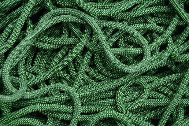 Green or black ropes, or muted colours, are preferable.  © Alan James
