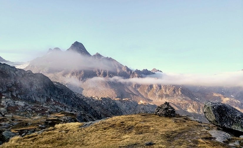 Beautiful morning mist and the Rutor glacier in the distance  © Cecilia Mariani