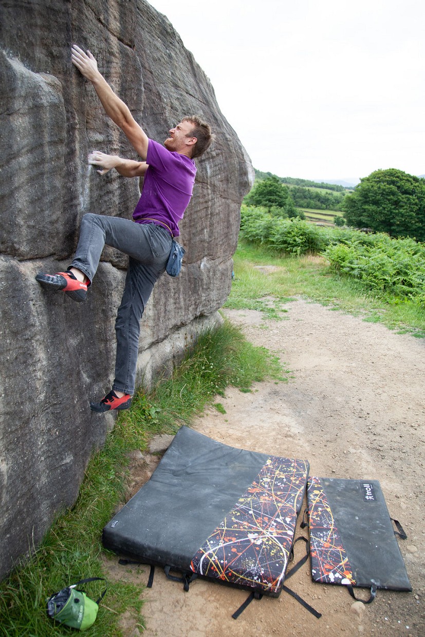 Theo Moore on (and soon to be off) Strawberries, Curbar  © UKC Gear