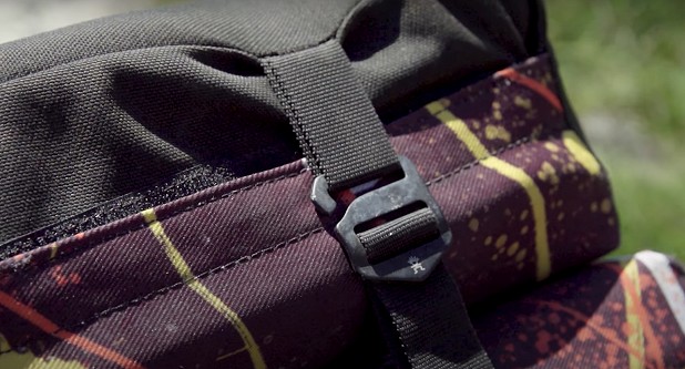 Sturdy buckles make the Astro durable and easy to close  © UKC Gear