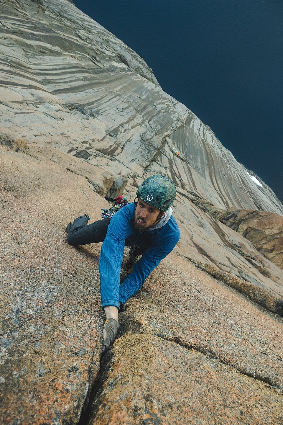 Jacob on the steep upper headwall cracks on Qaersorsuaq  © Jaron Pham @jaronpham
