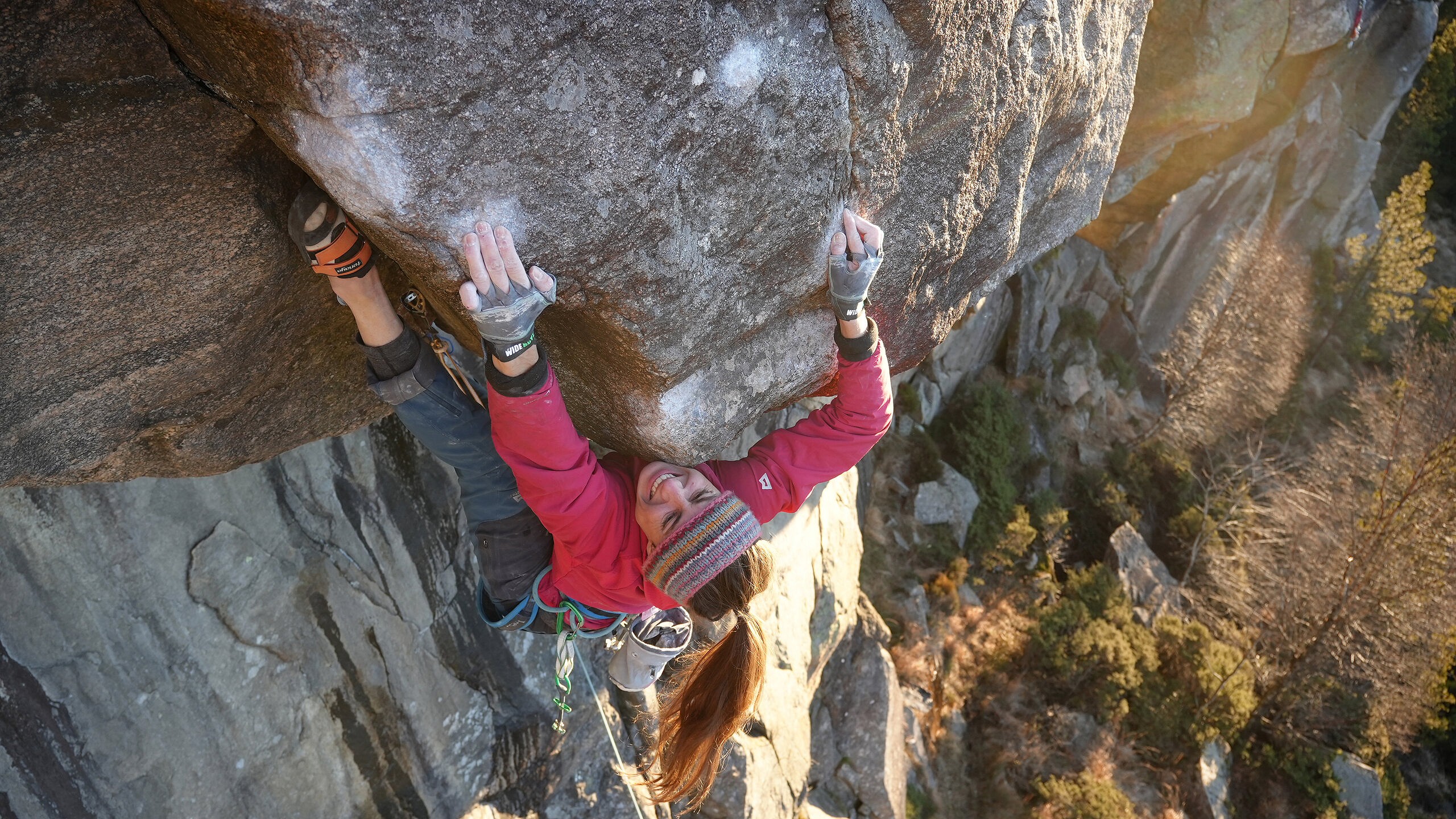 Squeezing for friction on the crux of Tazlov, 8b  © Pete Whittaker