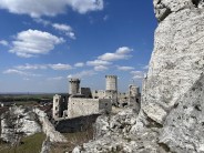 Podzamcze castle and limestone towers