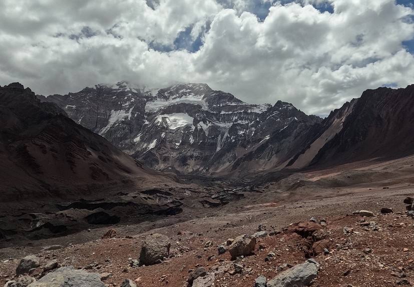 The huge south face of Aconcagua from the Plaza Francia viewpoint  © Cecilia Mariani