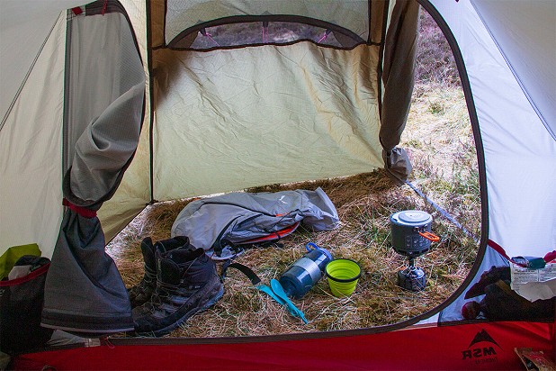 Plenty of porch space for gear and cooking  © Dan Bailey