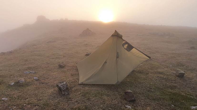 A sudden mist turns camp into a scene from The Martian  © Norman Hadley