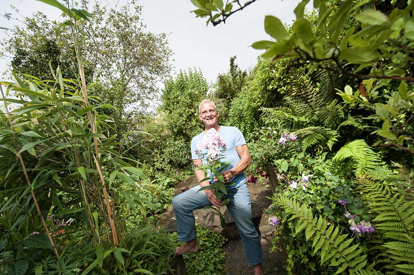 Steve Findlay at home in Bristol in 2012.  © Alex Messenger Photo