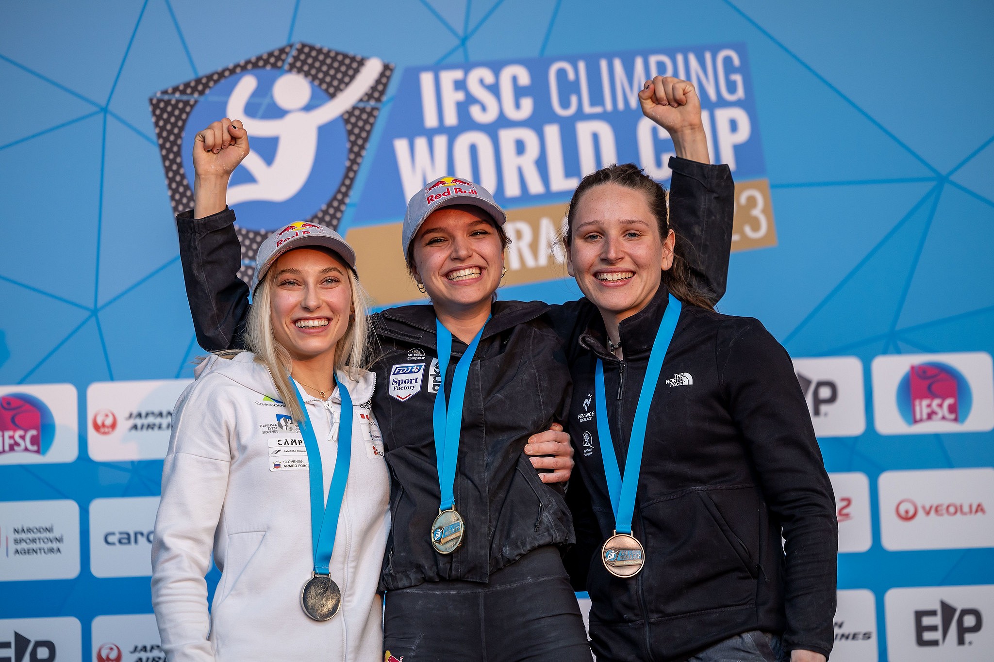 Women's podium: Garnbret, Bertone, Cohaut.  © Jan Virt/IFSC