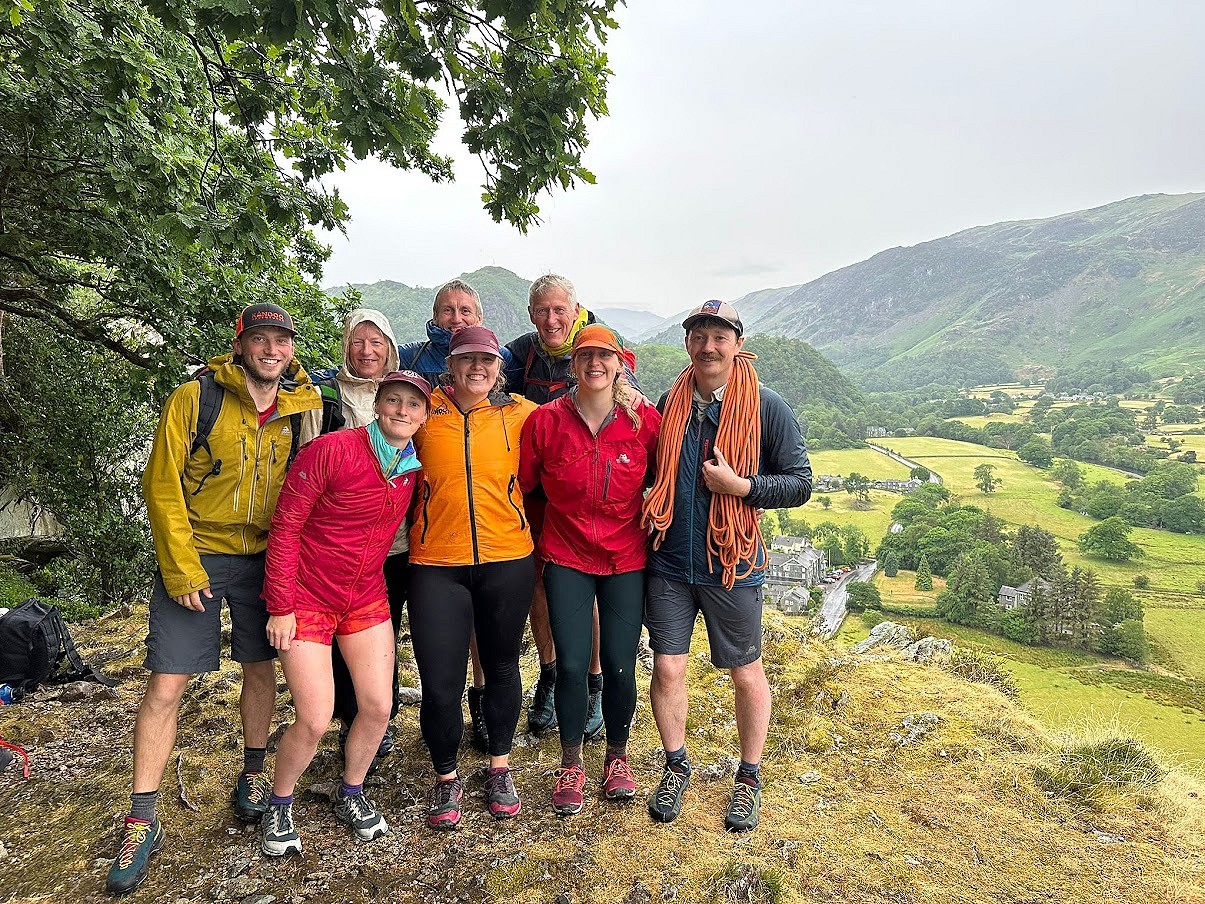 The support squad at the top of Little Cham - Chris, Mum, Dad, Steve, Ross, Rosie, Jenny, and Laura  © Jenny Moore