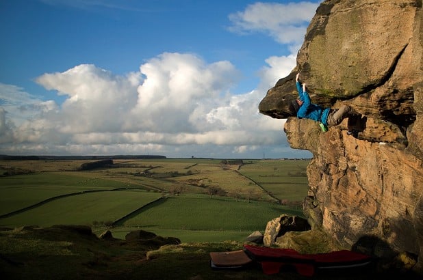 Duncan Campbell on Syrett's Roof (not to be mistaken with Bancroft's Roof)  © Rob Greenwood - UKC