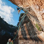 Rock Climbing with Tendon Ropes  © Tendon