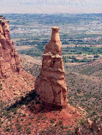 Independence Monument, Colorado National Monument, USA  © goggs