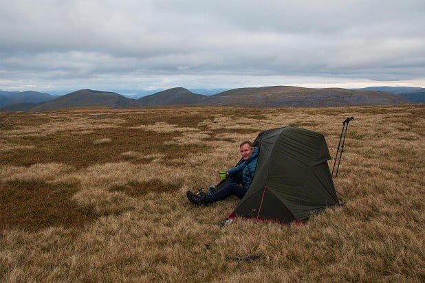 Ideal for a chilly autumn summit camp, and didn't even seem to mind the damp  © Dan Bailey