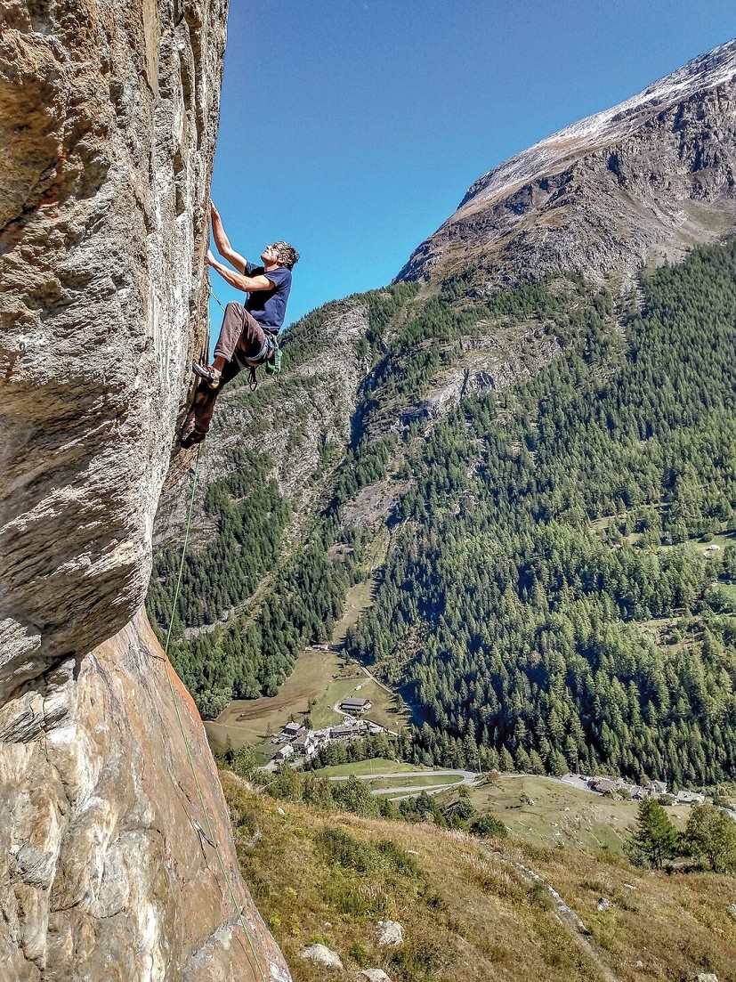 Will sport climbing in beautiful Valgrisenche, Aosta Valley  © Luke Davies