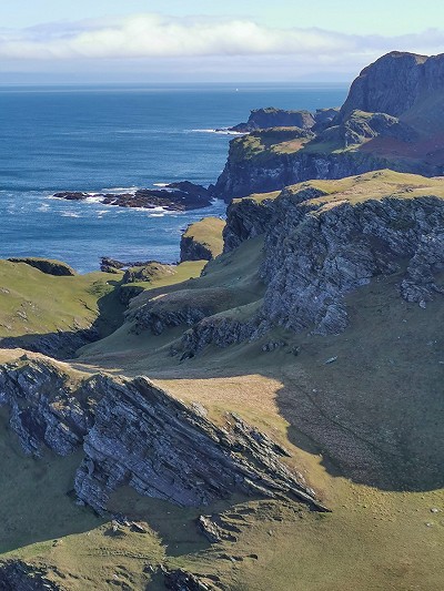 Dramatic northwestern cliffs  © Graham Uney & Sharon Kennedy