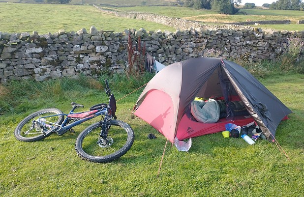 After a really hard day across the Howgills & Wildboar Fell into the Dales, the space offered for a kilo is luxurious  © Toby Archer