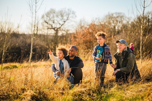 Time in nature boosts health and wellbeing, but access is hugely unequal    © Ramblers