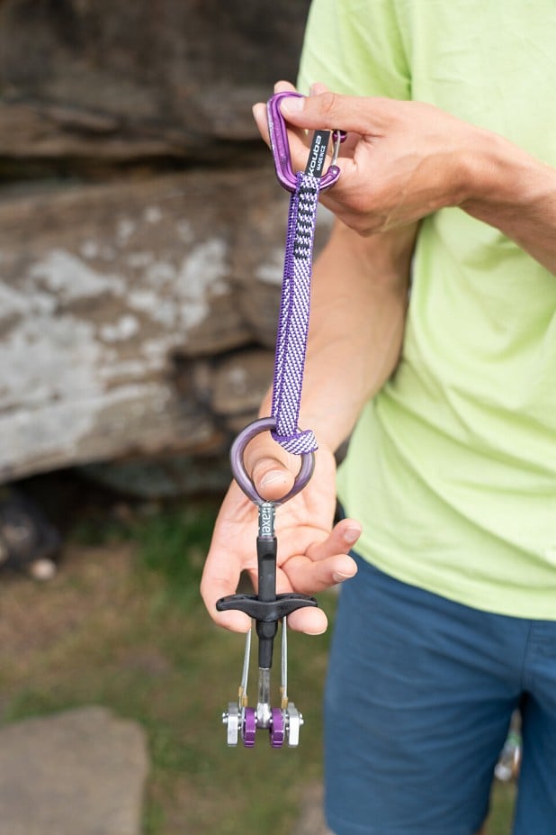 Both Flex and Axel Plus have extendable slings  © UKC