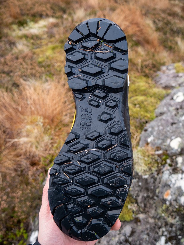 Nice sturdy deep lugs make this able to tackle most mountain terrain  © UKC Gear
