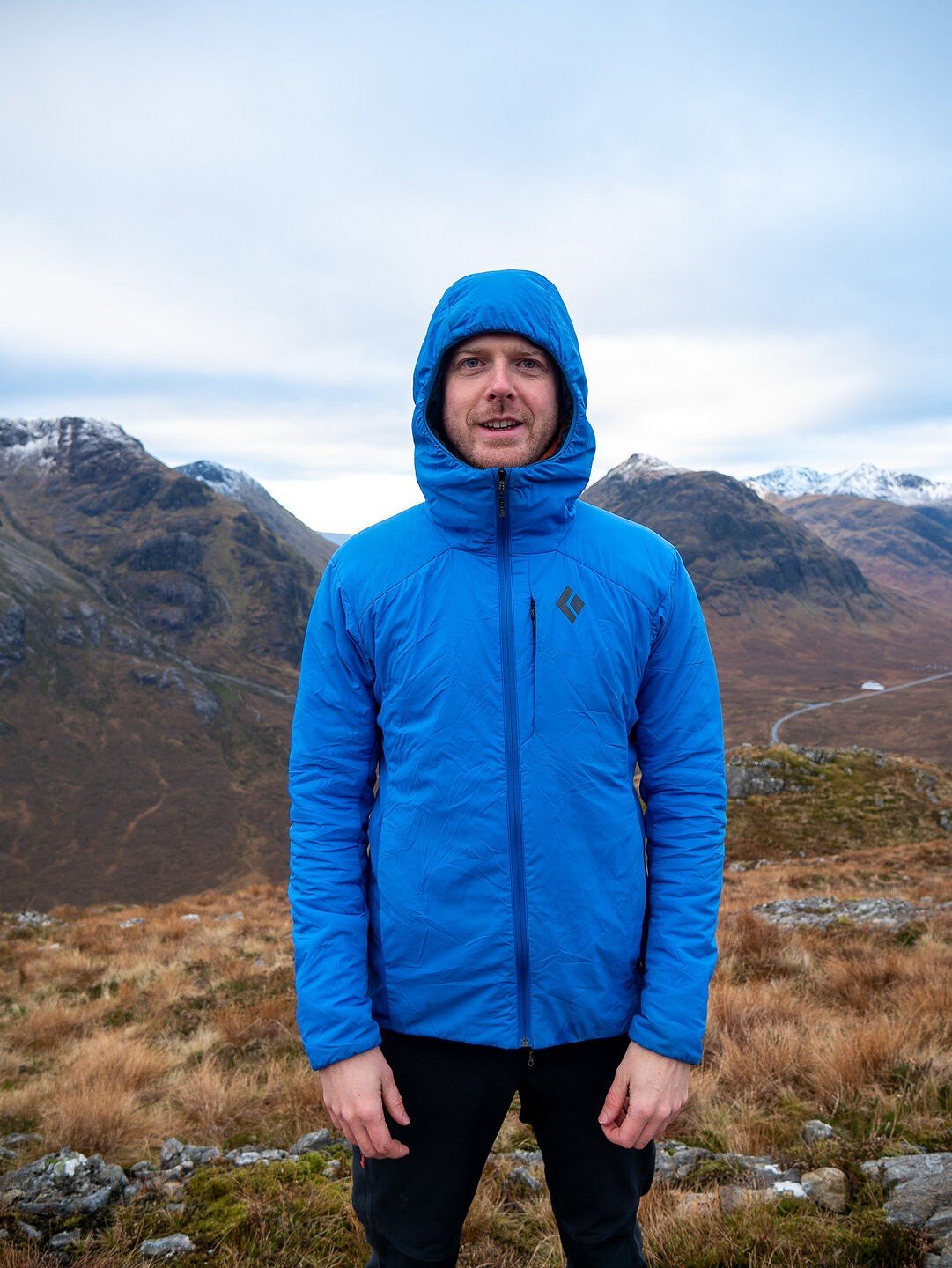 The Hybrid's hood could be shaped better for a better fit without a helmet  © UKC Gear