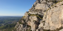 Escape route from Les Moussaillons with three unknown climbers