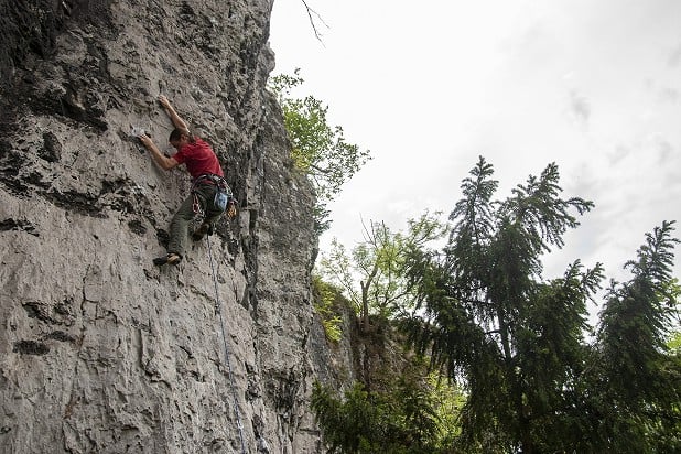 Paul Phillips on Saga Lout (6b+) at High Tor Right Wing  © Alan James