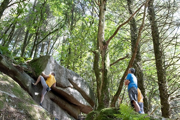 Nick Baron on Hand Jamming (f6A) at Gidleigh Woods  © Carrie Hill