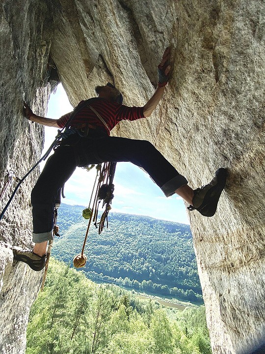 Under the roof and onto the headwall of Big Wall, pitch 2.  © UKC Articles