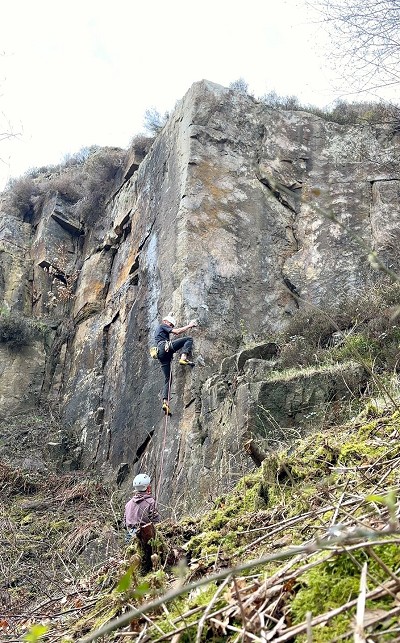 Starting at the bottom using the holds to the left of broken crack/ rubble  © Jonathan Woodward