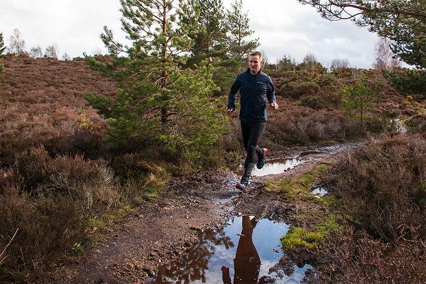 Gaiters - better than sludge in your running shoes?  © Dan Bailey
