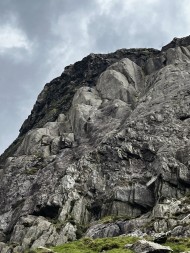 Climber on The Cracks HS *** - Dinas Mot, 443 kb