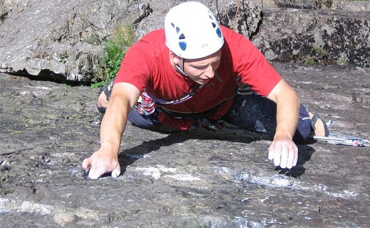 Aly chalked up and ready to go, Right Wall (E5 6a).  © Dave Emms