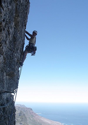 Premier Post: Join the NEW Hot Rock climbing and new routeing expedition