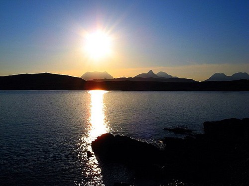 Sunrise at 7am from Achnahaird Bay looking towards Stac Pollaidh  © nick nc
