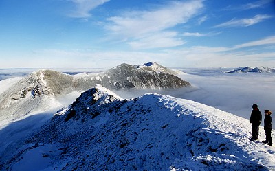 Grey Corries from Sgurr Choinnich Mor with cloud inversion  © Dom Connaway