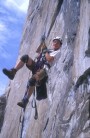 Es Tresidder jugging off the ground on Zodiac, El Capitan